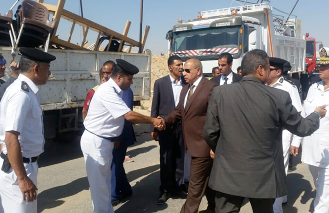 مدير أمن الجيزة يقود حملة إزالة الإشغالات بأكتوبر (صور)