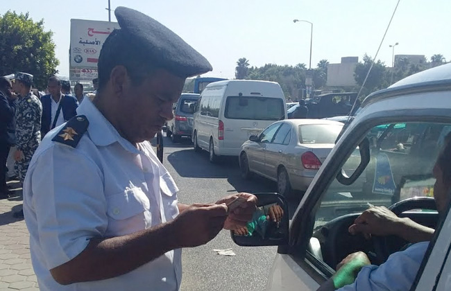 مدير أمن الجيزة يقود حملة إزالة الإشغالات بأكتوبر (صور)