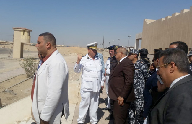 مدير أمن الجيزة يقود حملة إزالة الإشغالات بأكتوبر (صور)