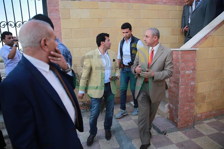 بالصور..وزير الرياضة ومحافظ كفرالشيخ يلتقيان بأعضاء مراكز الشباب بمصيف بلطيم بالصور..وزير الرياضة ومحافظ كفرالشيخ يلتقيان بأعضاء مراكز الشباب بمصيف بلطيم