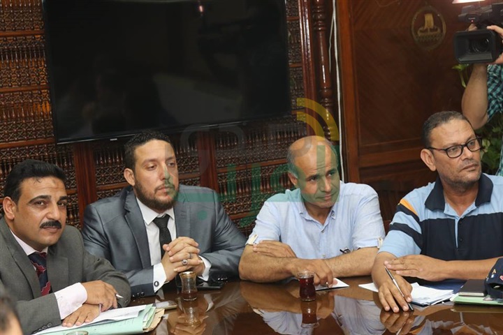 بالصور.. محافظ كفر الشيخ يبحث استغلال أراضي الأوقاف لإقامة مشروعات استثمارية