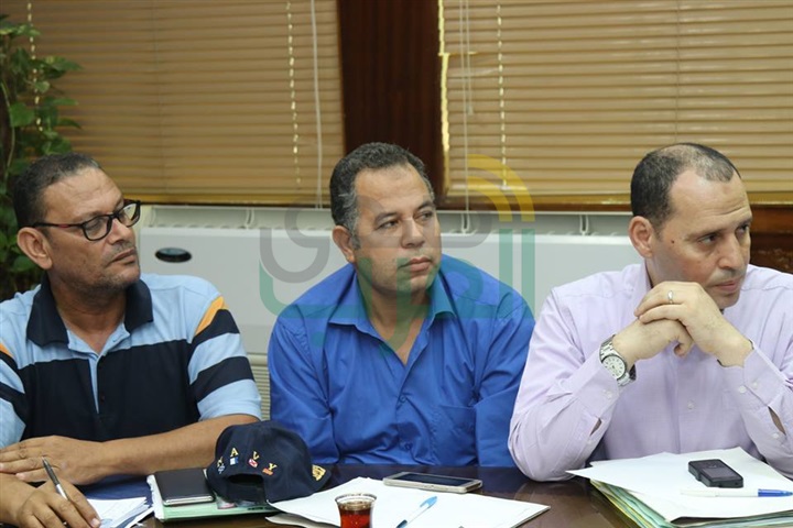 بالصور.. محافظ كفر الشيخ يبحث استغلال أراضي الأوقاف لإقامة مشروعات استثمارية