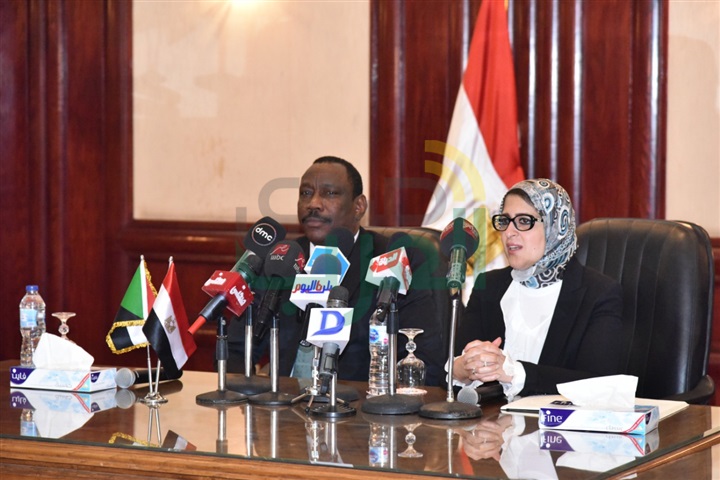 وزيرة الصحة تبحث مع نظيرها السودانى تعزيز التعاون في المجال الصحي وزيرة الصحة تبحث مع نظيرها السودانى تعزيز التعاون في المجال الصحي