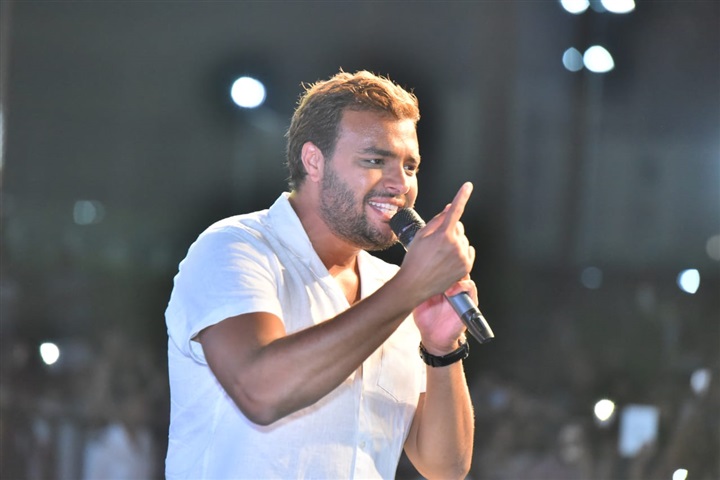 بالصور .. رامي صبري يختتم صيف الاسكندرية بحفل جماهيري داخل نادي ريو بالصور .. رامي صبري يختتم صيف الاسكندرية بحفل جماهيري داخل نادي ريو