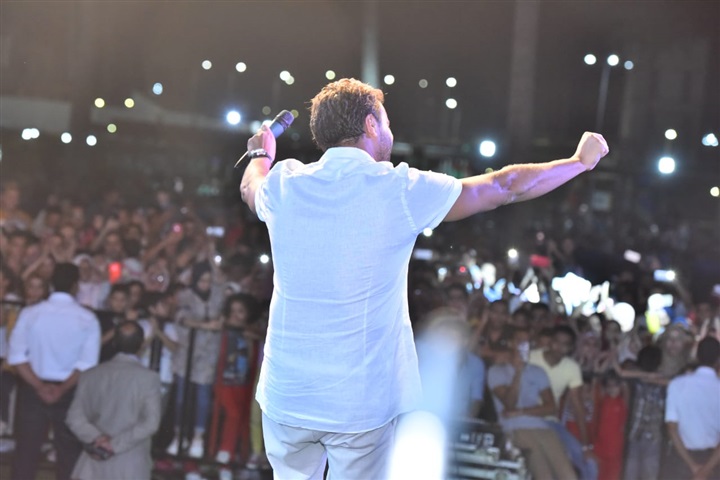 بالصور .. رامي صبري يختتم صيف الاسكندرية بحفل جماهيري داخل نادي ريو بالصور .. رامي صبري يختتم صيف الاسكندرية بحفل جماهيري داخل نادي ريو