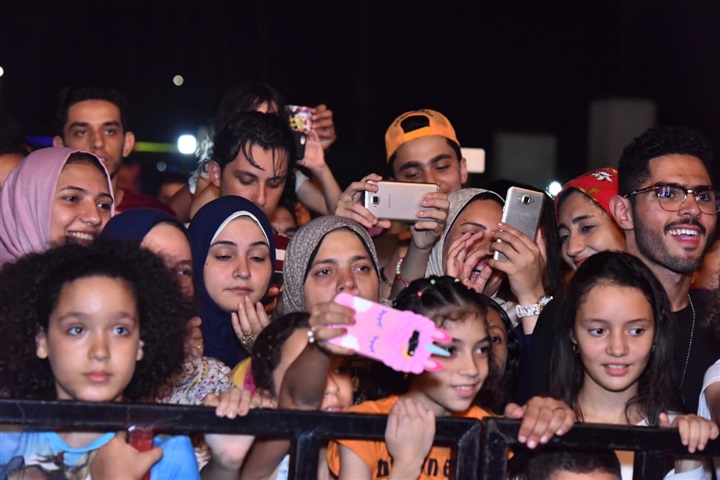 بالصور .. رامي صبري يختتم صيف الاسكندرية بحفل جماهيري داخل نادي ريو بالصور .. رامي صبري يختتم صيف الاسكندرية بحفل جماهيري داخل نادي ريو
