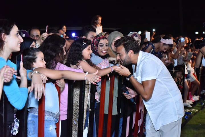 بالصور .. رامي صبري يختتم صيف الاسكندرية بحفل جماهيري داخل نادي ريو بالصور .. رامي صبري يختتم صيف الاسكندرية بحفل جماهيري داخل نادي ريو