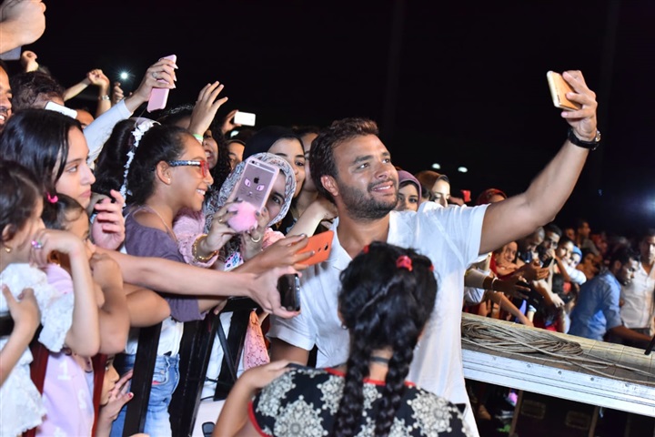 بالصور .. رامي صبري يختتم صيف الاسكندرية بحفل جماهيري داخل نادي ريو بالصور .. رامي صبري يختتم صيف الاسكندرية بحفل جماهيري داخل نادي ريو