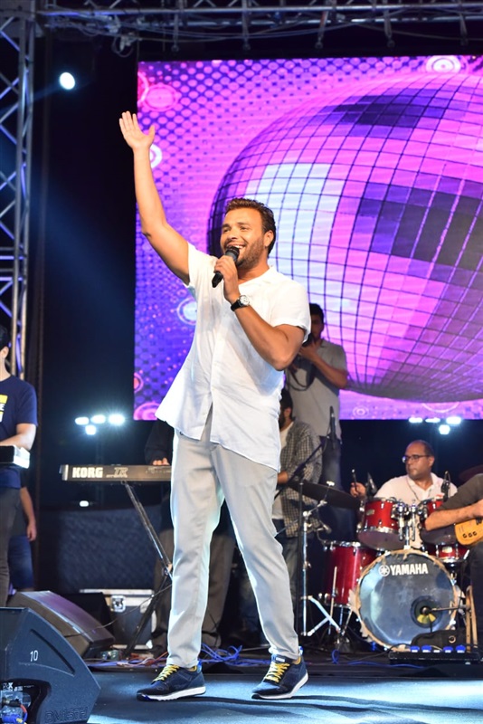 بالصور .. رامي صبري يختتم صيف الاسكندرية بحفل جماهيري داخل نادي ريو بالصور .. رامي صبري يختتم صيف الاسكندرية بحفل جماهيري داخل نادي ريو