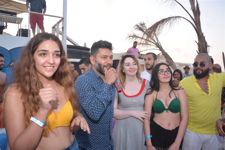 بالصور.. زياد برجي وبوسي يتألقان في ختام صيف "Vibes" بالساحل الشمالي     