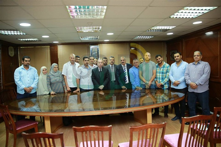 بالصور.. محافظ كفر الشيخ يعطي الضوء الأخضر لتنفيذ الثواب والعقاب في المصالح الحكومية