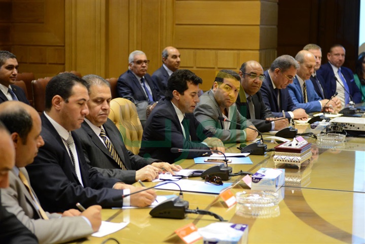 تعاون بين القطاعين الحكومي والخاص لتنفيذ مشروع "المنظومة الإلكترونية لحجز تذاكر دخول الاستادات" تعاون بين القطاعين الحكومي والخاص لتنفيذ مشروع "المنظومة الإلكترونية لحجز تذاكر دخول الاستادات"