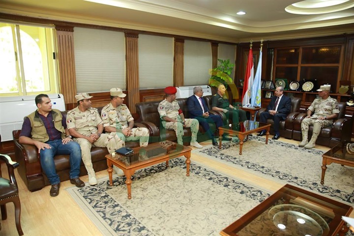 بالصور.. محافظ كفر الشيخ وقائد المنطقة الشمالية يبحثان سبل التعاون المشترك
