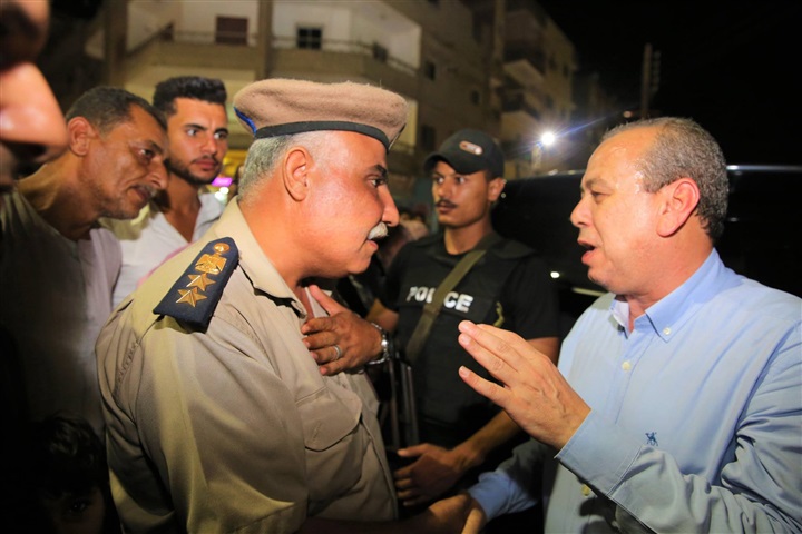 بالصور.. كفر الشيخ تستعد لموسم الشتاء بتطهير بالوعات الصرف 