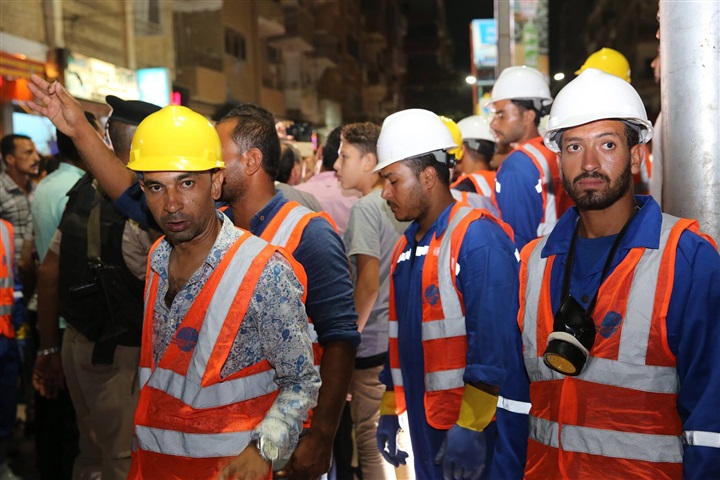 بالصور.. كفر الشيخ تستعد لموسم الشتاء بتطهير بالوعات الصرف 