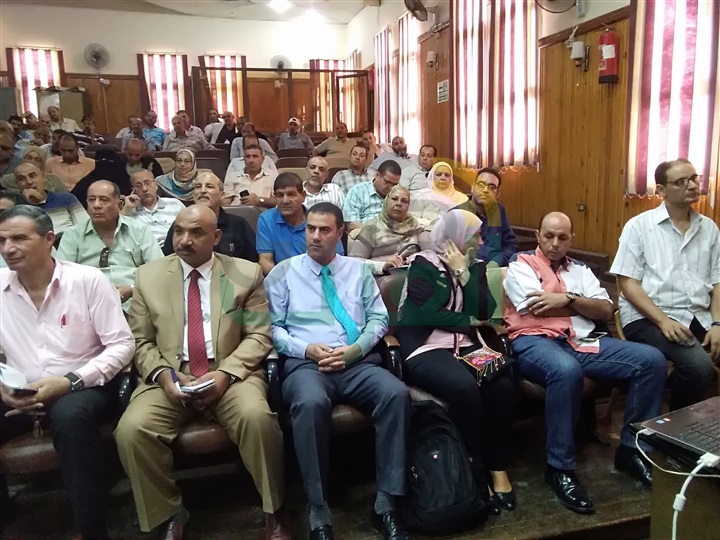 بالصور.. انطلاق المرحلة الثالثة لبرنامج "المعلون أولا" بكفر الشيخ