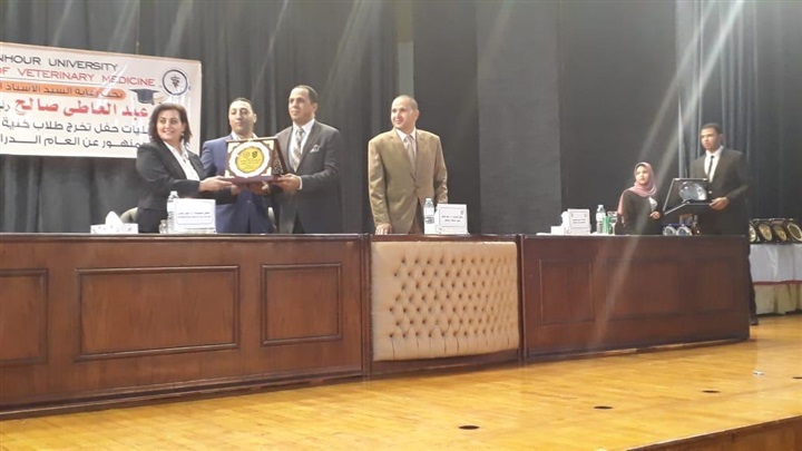  بالصور ..نائب وزير الزراعة تلتقي بمستثمري محافظة البحيرة