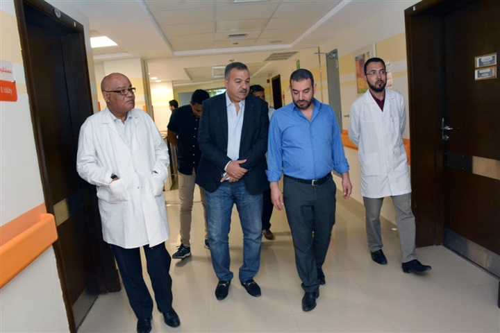 رئيس لجنة الصحة بالبرلمان يزور مستشفي شفاء الأورمان بالأقصر رئيس لجنة الصحة بالبرلمان يزور مستشفي شفاء الأورمان بالأقصر