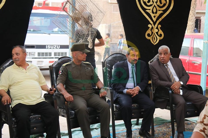 شاهد..جنازة شهيد سيناء تتحول إلي مظاهرة ضد الإرهاب بكفر الشيخ