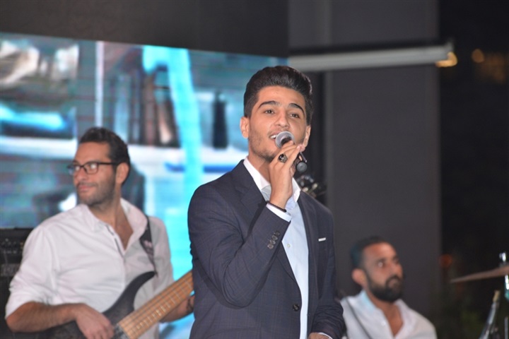 محمد عساف يفتتح مطعم بيت حليمة في الأردن محمد عساف يفتتح مطعم بيت حليمة في الأردن
