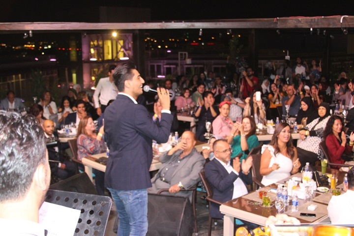 محمد عساف يفتتح مطعم بيت حليمة في الأردن محمد عساف يفتتح مطعم بيت حليمة في الأردن