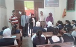 إبراهيم تفاجئ أربع مدارس بالزيارة أثناء طابور الصباح بنقادة 