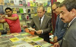 شاهد.. محافظ كفر الشيخ ورئيس الهيئة المصرية للكتاب يتفقدان المعرض الثانى للكتاب بحديقة صنعاء