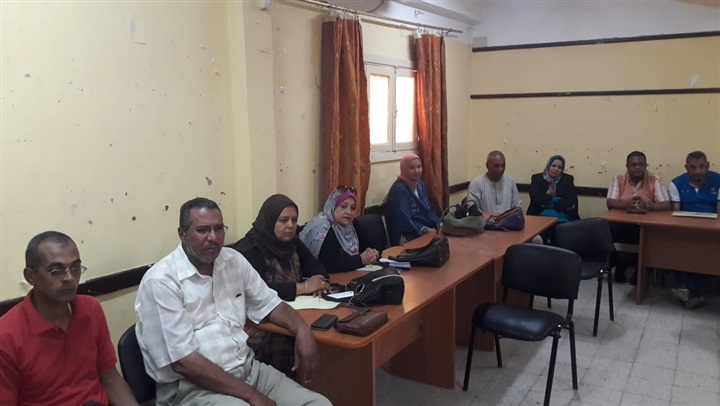 الإدارة التعليمية بنجع حمادي تعقد اجتماعًا تنسيقيًا استعدادًا لاحتفالية تكريم الأوائل 