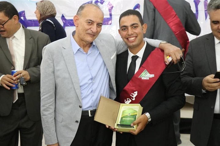 بالصور..."نقابة المهندسين" بكفر الشيخ تكرم أبناء الأعضاء المتفوقين دراسيًا