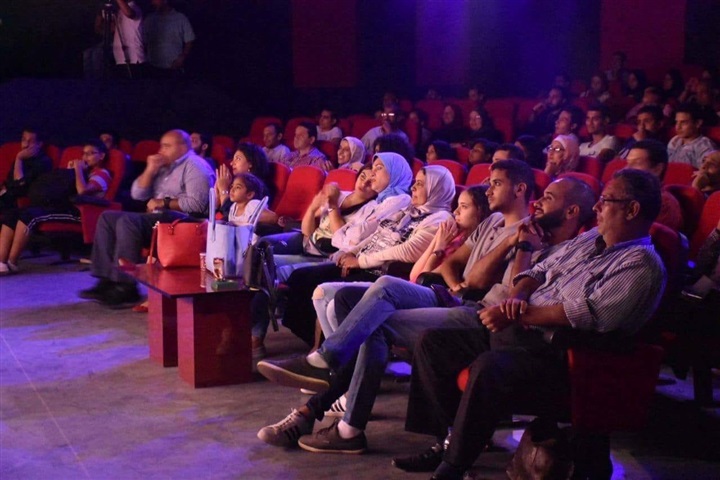 "نظرة" و"مدد".. كامل العدد يومياً "نظرة" و"مدد".. كامل العدد يومياً