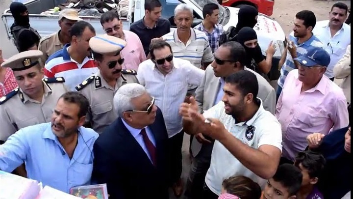 بالصور.. مدير أمن كفر الشيخ يفتتح معرض "كلنا واحد" لتوفير المستلزمات المدرسية بأسعار مخفضة