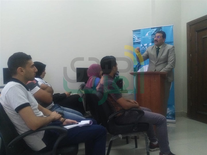 بالصور..سفارة المعرفة بجامعة كفر الشيخ تنظم ندوة عن "الحفاظ علي الهوية الوطنية"