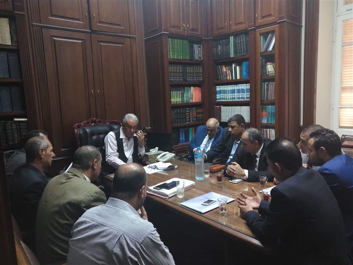 "عاشور" يتواصل مع مساعد وزير العدل لحل أزمة نقل محكمة كرداسة