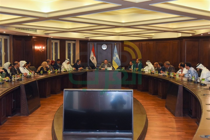 محافظ الاسكندرية  يؤكد علي أهمية تبادل الخبرات بين جميع الدول العربية 