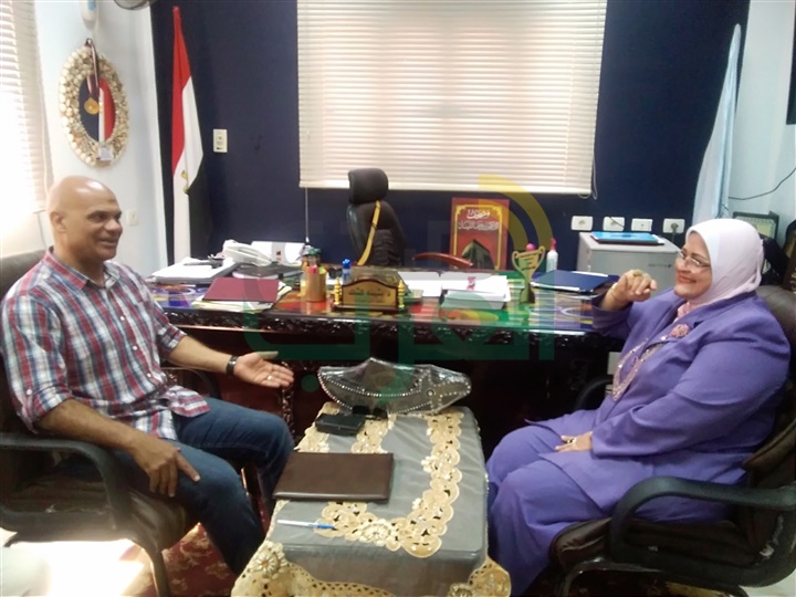  بالصور..وكيل وزارة التعليم بكفر الشيخ: تكريم أبناء الشهداء في أول يوم دراسي للعام الجديد