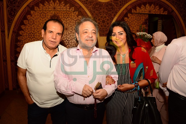 بالصور.. نجوم الفن يحتفلون بعقد قران ابنة صلاح عبد الله بالصور.. نجوم الفن يحتفلون بعقد قران ابنة صلاح عبد الله