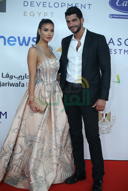 شاهد.. أهم إطلالات النجوم في حفل ختام "الجونه السينمائي" شاهد.. أهم إطلالات النجوم في حفل ختام "الجونه السينمائي"