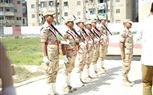 بالصور.. محافظ كفرالشيخ ومديرالأمن يضعان إكليلًا من الزهور على قبر الجندى المجهول