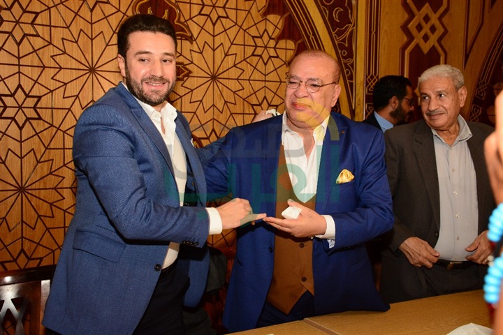 بالصور.. نجوم الفن يحتفلون بعقد قران ابنة صلاح عبد الله بالصور.. نجوم الفن يحتفلون بعقد قران ابنة صلاح عبد الله