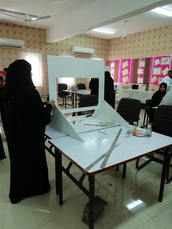 "الدن العربي" يواصل العروض والجلسات الحوارية لليوم الثاني "الدن العربي" يواصل العروض والجلسات الحوارية لليوم الثاني