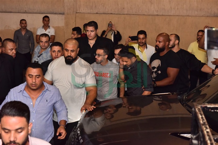 بالصور.. حماقي يتألق باقوي حفل تخرج لطلاب تجارة الإسكندرية بالصور.. حماقي يتألق باقوي حفل تخرج لطلاب تجارة الإسكندرية