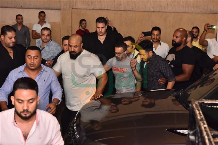 بالصور.. حماقي يتألق باقوي حفل تخرج لطلاب تجارة الإسكندرية بالصور.. حماقي يتألق باقوي حفل تخرج لطلاب تجارة الإسكندرية