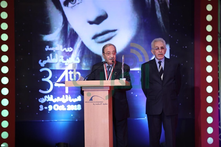 بالصور.. تكريم النجوم بحفل ختام مهرجان الإسكندرية السينمائي