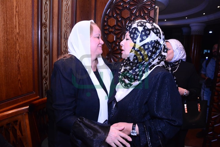 بالصور .. نجوم الفن في عزاء أحمد عبد الوارث بالصور .. نجوم الفن في عزاء أحمد عبد الوارث