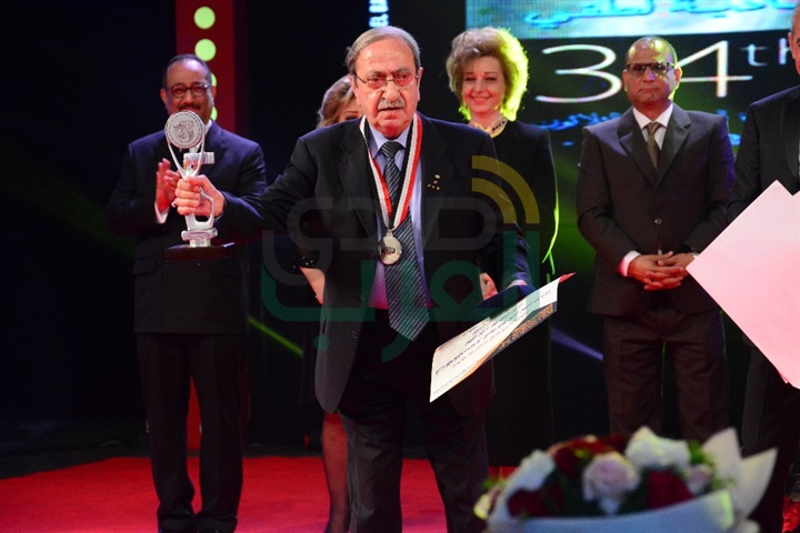 بالصور.. تكريم النجوم بحفل ختام مهرجان الإسكندرية السينمائي بالصور.. تكريم النجوم بحفل ختام مهرجان الإسكندرية السينمائي