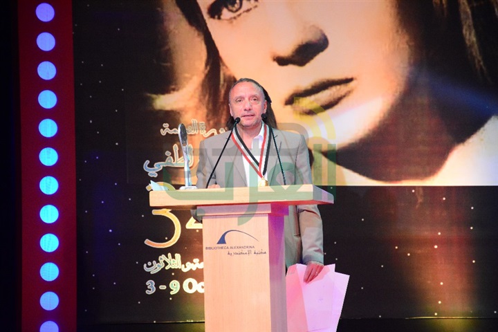 بالصور.. تكريم النجوم بحفل ختام مهرجان الإسكندرية السينمائي بالصور.. تكريم النجوم بحفل ختام مهرجان الإسكندرية السينمائي