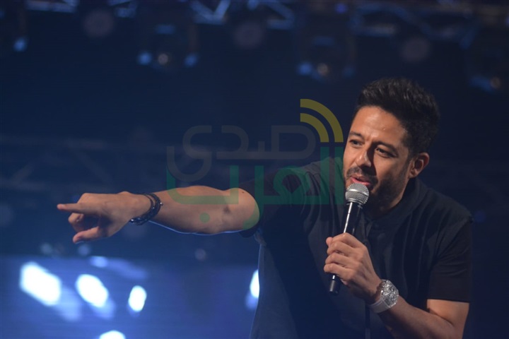 بالصور .. حماقى يتألق بحفل جماهيري في الجامعة الكندية "CIC" بالصور .. حماقى يتألق بحفل جماهيري في الجامعة الكندية "CIC"