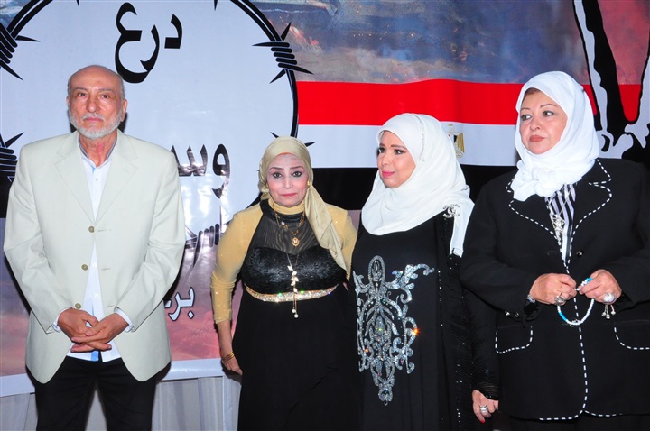 بالصور.. تكريم أبطال أكتوبر ورموز الفن فى حفل مجلس الإعلاميين الدوليين بالصور.. تكريم أبطال أكتوبر ورموز الفن فى حفل مجلس الإعلاميين الدوليين
