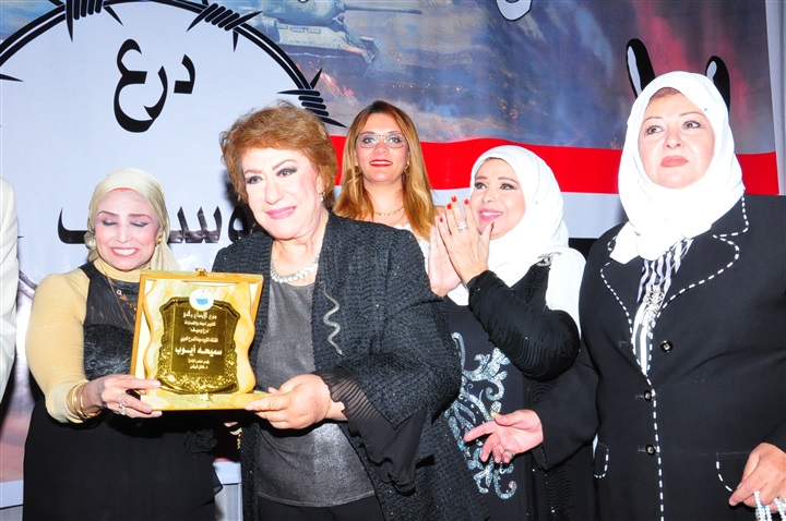 بالصور.. تكريم أبطال أكتوبر ورموز الفن فى حفل مجلس الإعلاميين الدوليين بالصور.. تكريم أبطال أكتوبر ورموز الفن فى حفل مجلس الإعلاميين الدوليين