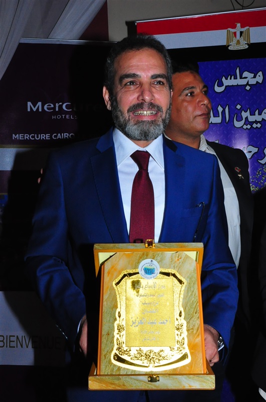بالصور.. تكريم أبطال أكتوبر ورموز الفن فى حفل مجلس الإعلاميين الدوليين بالصور.. تكريم أبطال أكتوبر ورموز الفن فى حفل مجلس الإعلاميين الدوليين